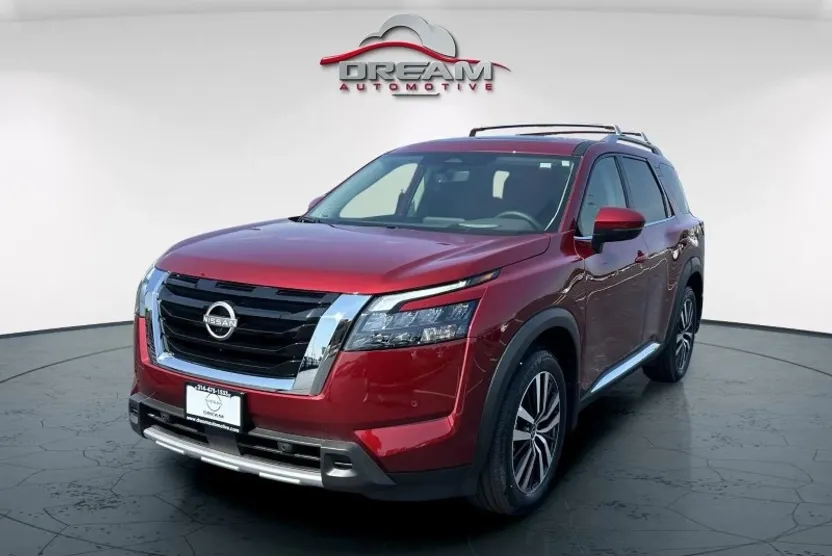 2025 Nissan Pathfinder Platinum photo 1
