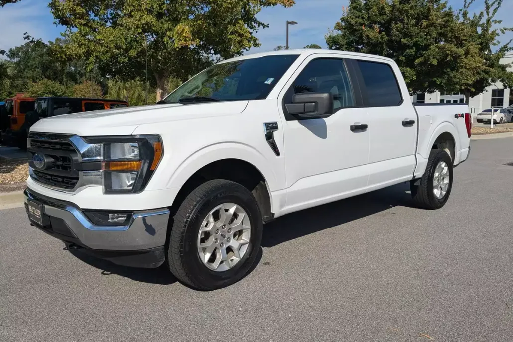 2023 Ford F-150 XLT photo 1