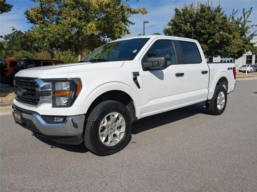 2023 Ford F-150 XLT photo 1