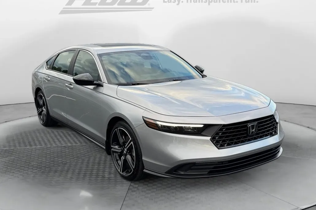 2025 Honda Accord Hybrid Sport photo 1