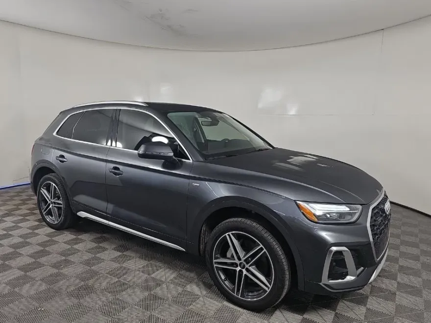 2025 Audi Q5 2.0T Premium Plus S line photo 1