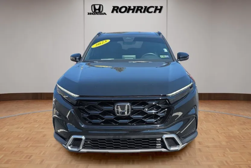 2023 Honda CR-V Hybrid Sport Touring photo 1
