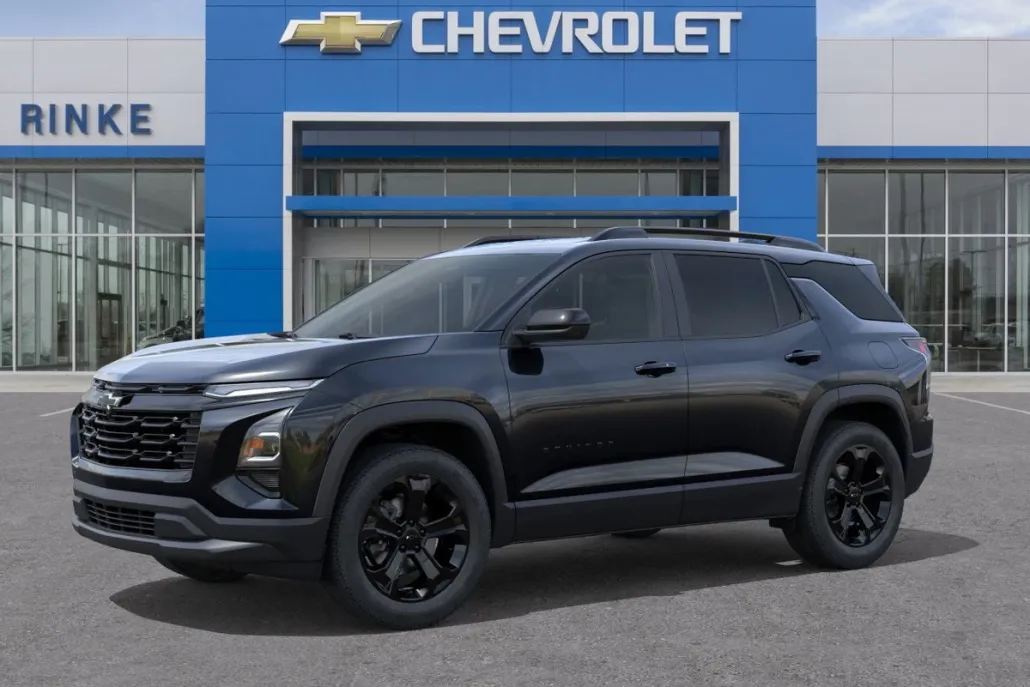 2026 Chevrolet Equinox LT photo 1