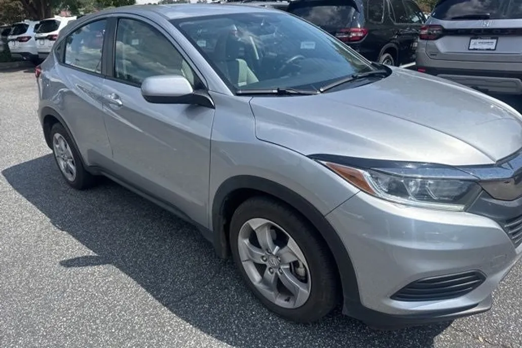 2019 Honda HR-V LX photo 1