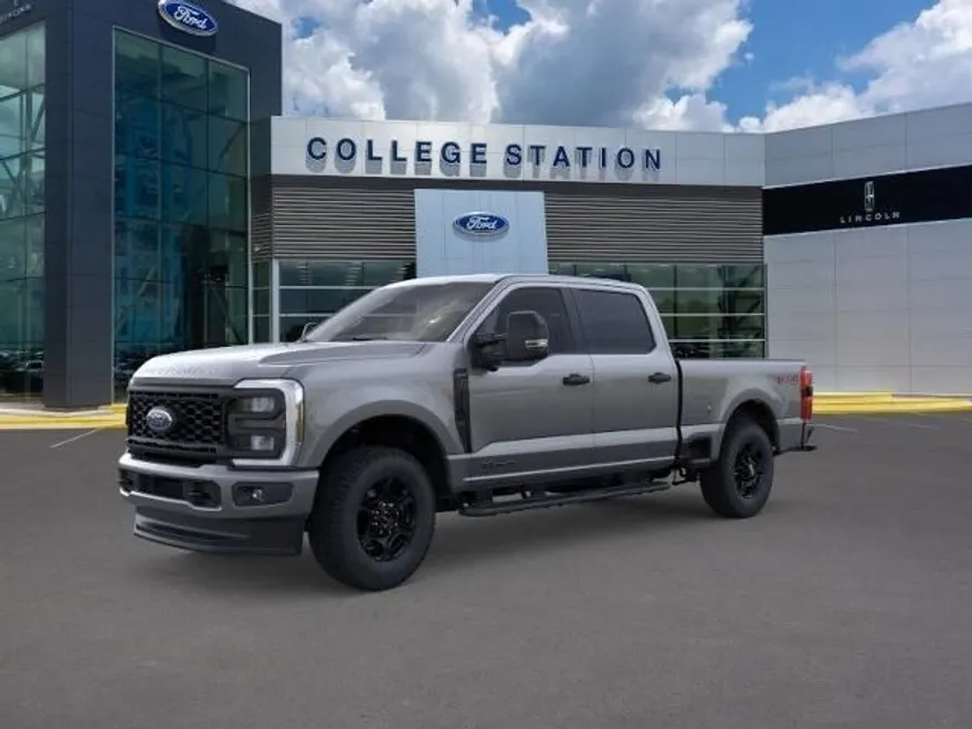 2025 Ford F-250 photo 1