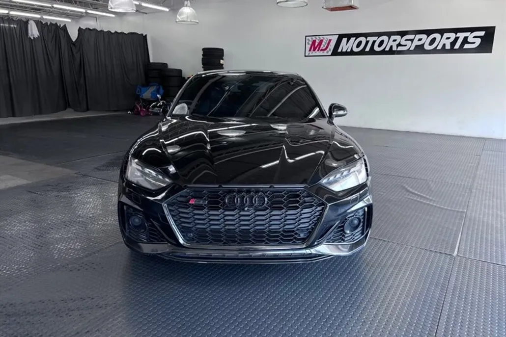 2021 Audi RS 5 photo 1