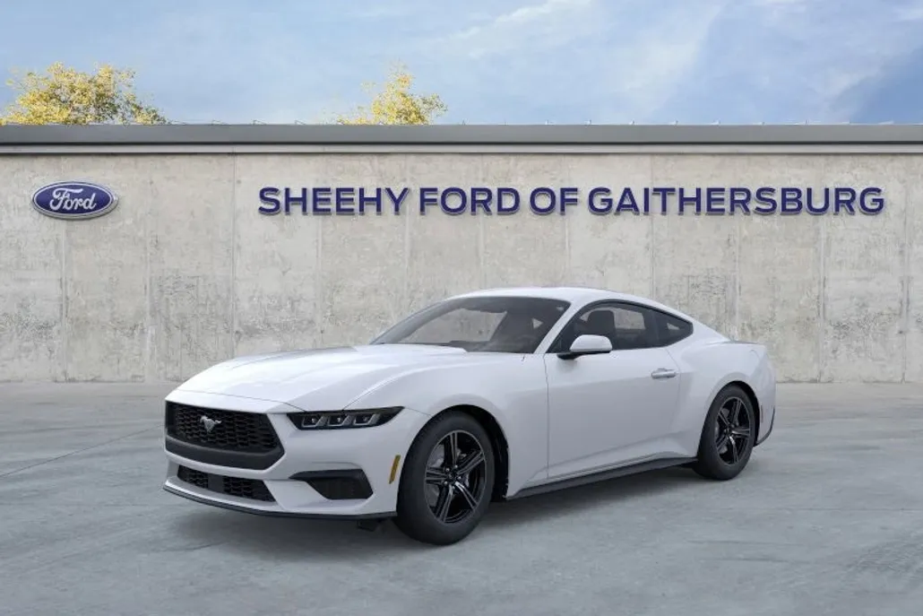 2025 Ford Mustang EcoBoost photo 1