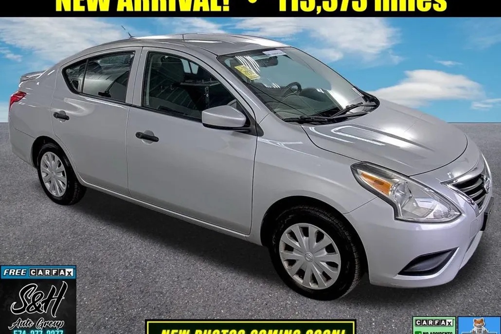 2018 Nissan Versa 1.6 Plus photo 1