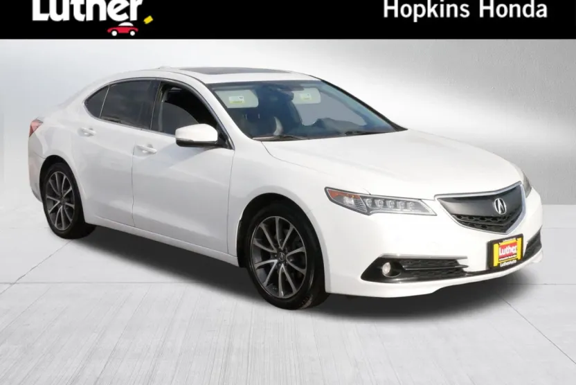 2015 Acura TLX SH-AWD Advance photo 1