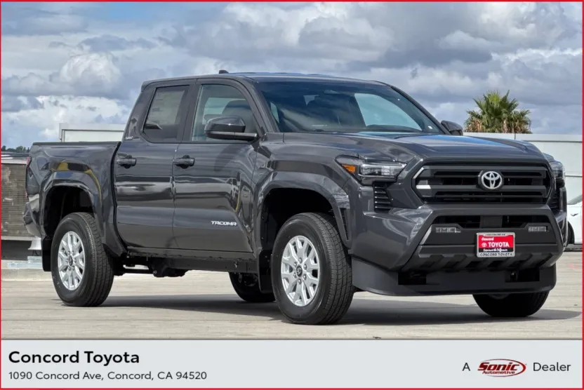 2025 Toyota Tacoma SR5 4x4 Double Cab photo 1