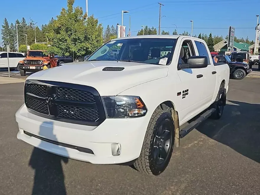 2019 Ram 1500 Classic Express photo 1
