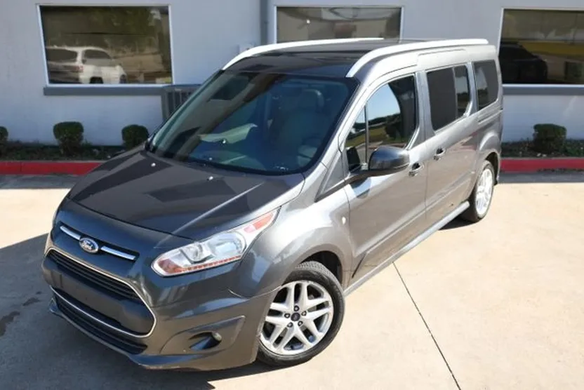 2016 Ford Transit Connect Titanium photo 1