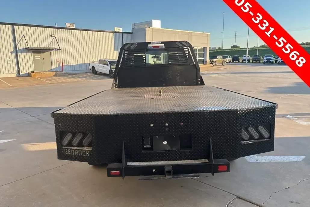 2023 Ford F-350 XL photo 1