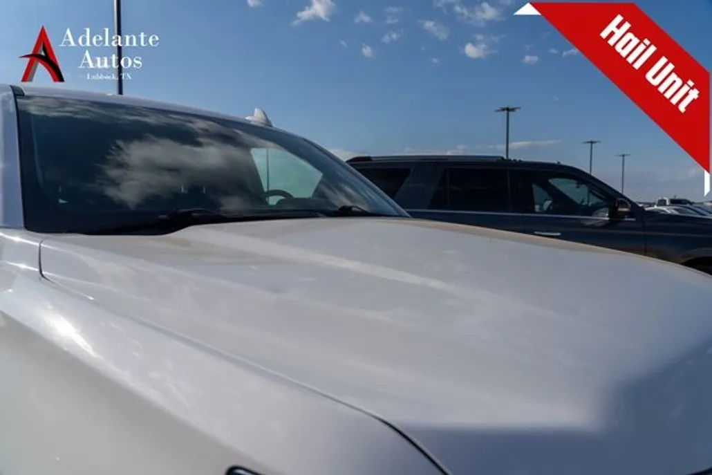 2020 Chevrolet Tahoe Premier photo 1