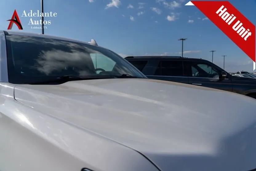 2020 Chevrolet Tahoe Premier photo 1
