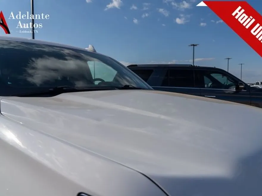 2020 Chevrolet Tahoe Premier photo 1