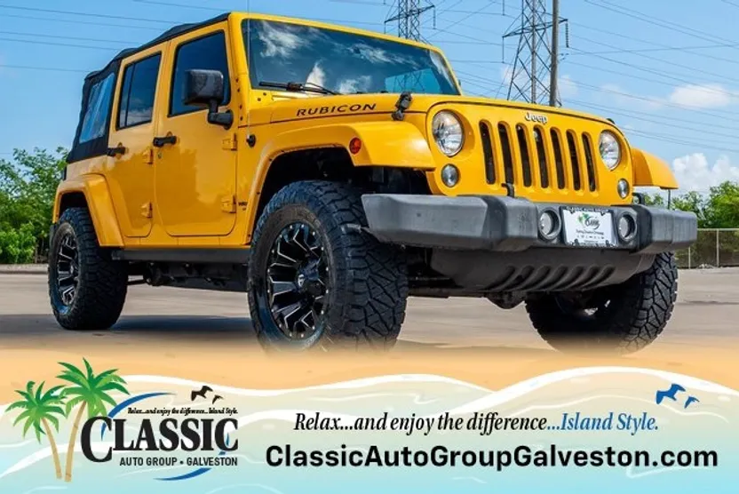 2015 Jeep Wrangler Unlimited Rubicon photo 1