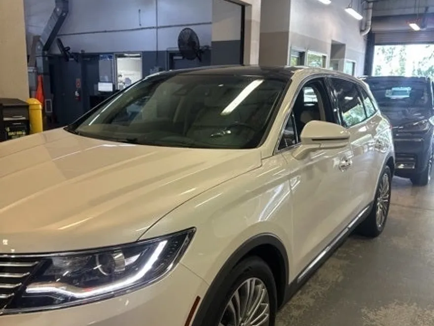 2018 Lincoln MKX Reserve photo 1