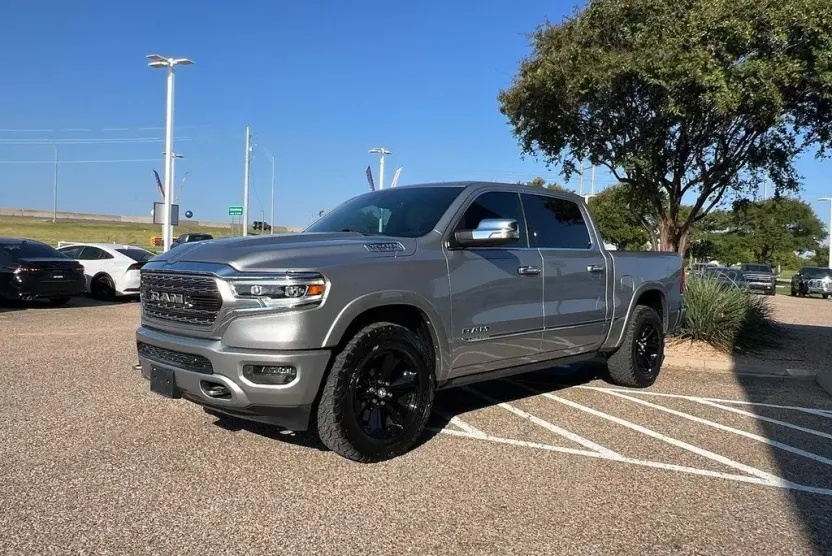 2019 Ram 1500 Limited photo 1