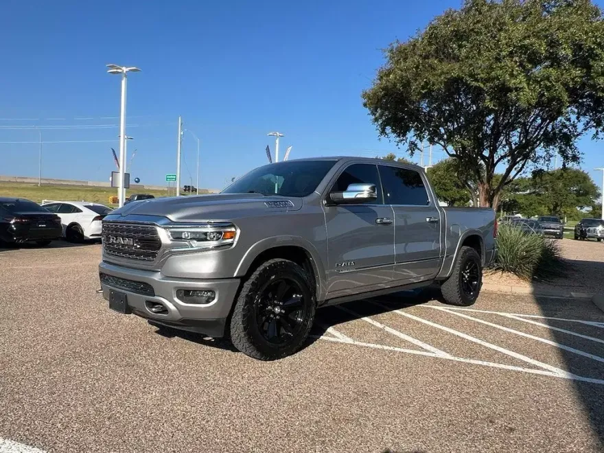 2019 Ram 1500 Limited photo 1