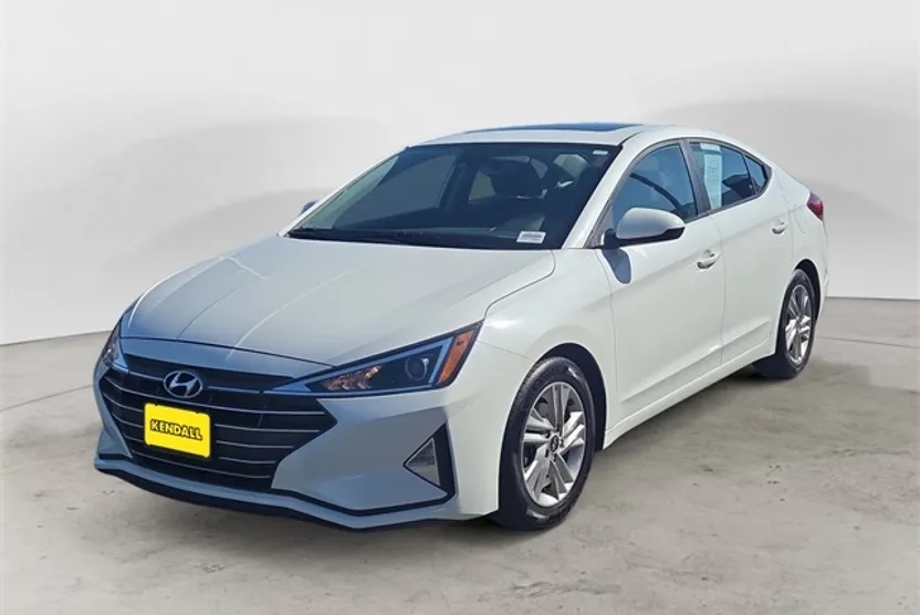 2020 Hyundai Elantra Value Edition photo 1