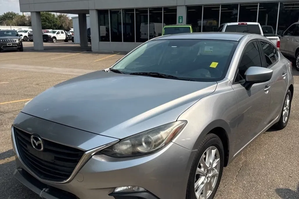 2014 Mazda Mazda3 Touring photo 1