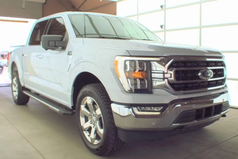 2022 Ford F-150 XLT photo 1