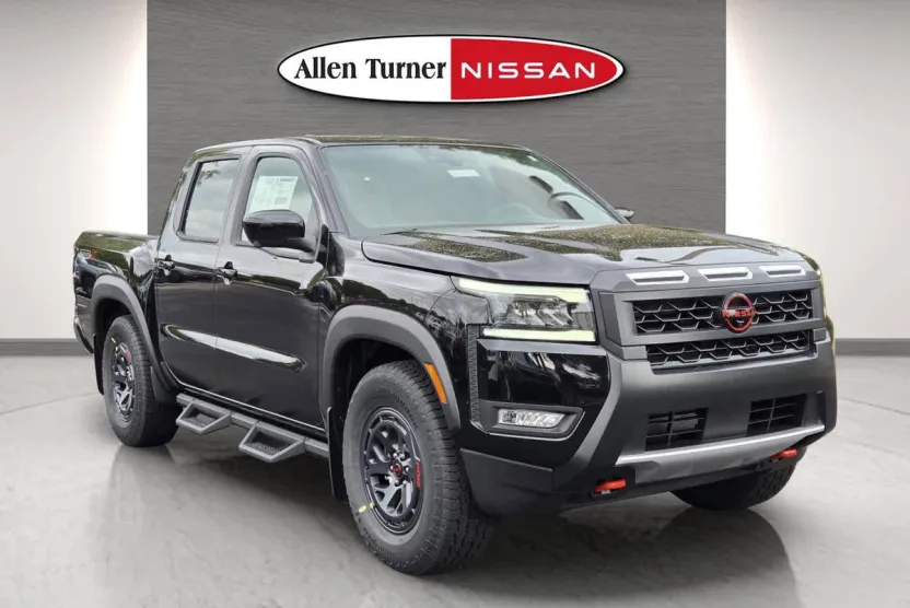 2026 Nissan Frontier Crew Cab PRO-X photo 1