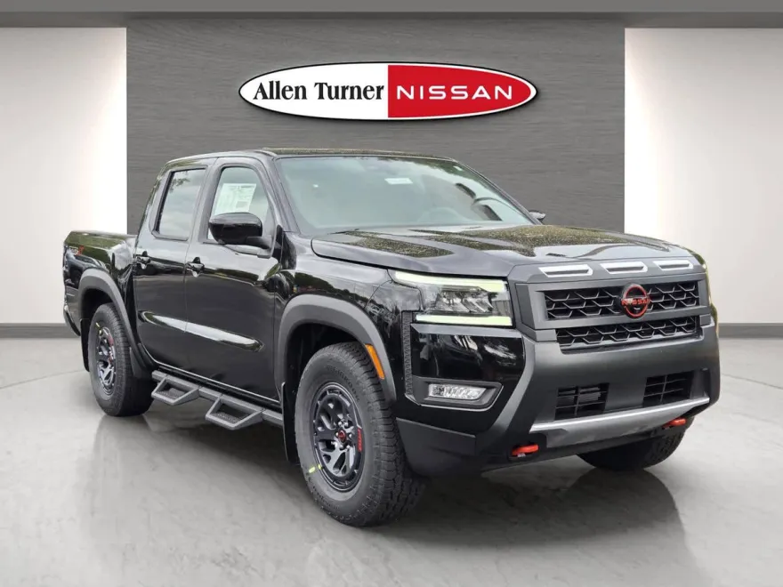 2026 Nissan Frontier Crew Cab PRO-X photo 1