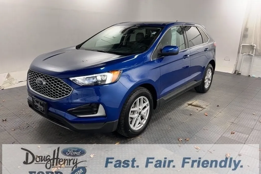 2024 Ford Edge SEL photo 1