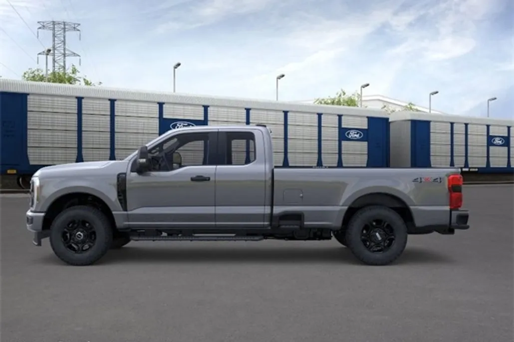 2026 Ford F-250 photo 1