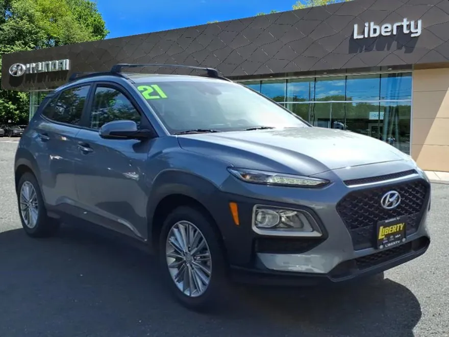 2021 Hyundai Kona SEL photo 1