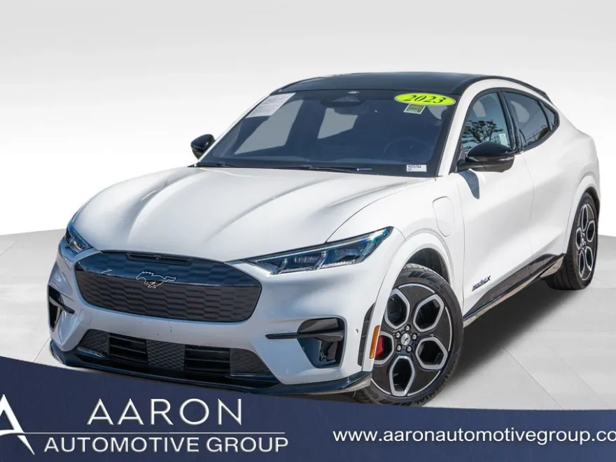 2023 Ford Mustang Mach-E GT photo 1