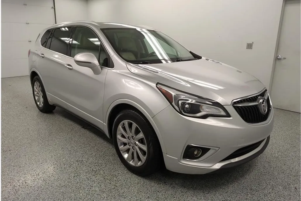2019 Buick Envision Essence Sport photo 1