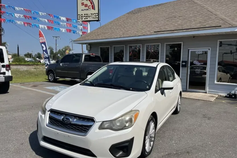2013 Subaru Impreza 2.0i Premium photo 1