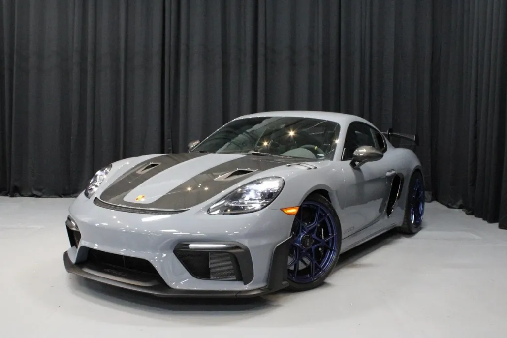 2025 Porsche Cayman GT4 RS photo 1