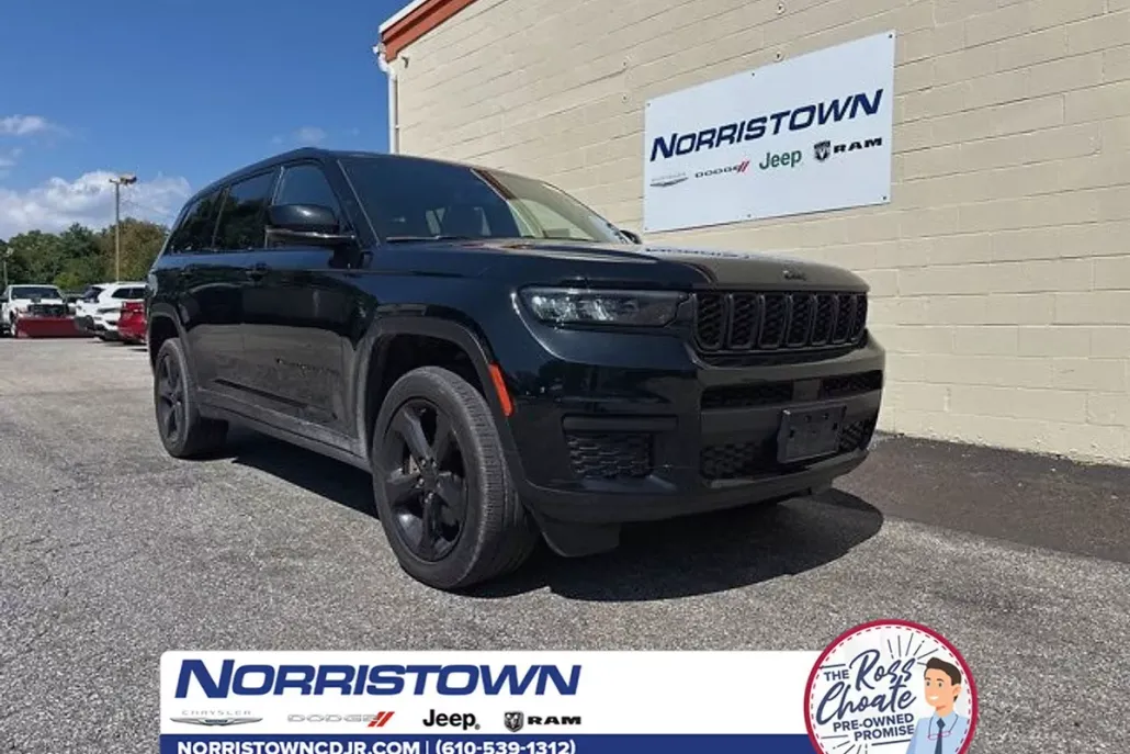 2022 Jeep Grand Cherokee Altitude photo 1