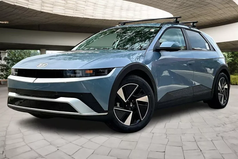 2025 Hyundai Ioniq 5 SEL photo 1