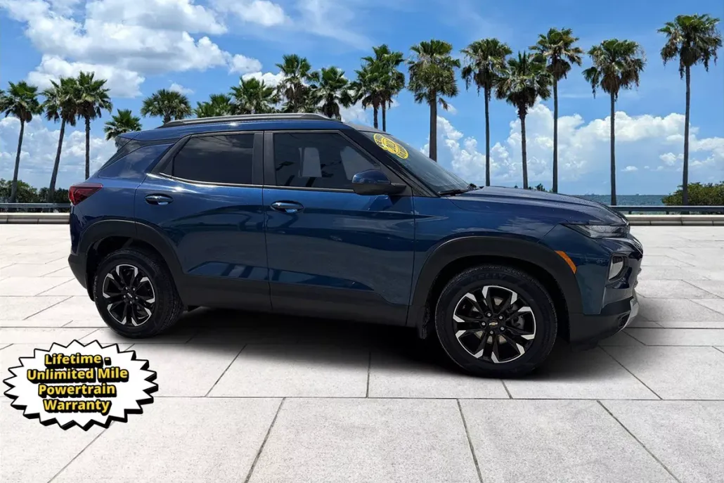 2021 Chevrolet Trailblazer LT photo 1