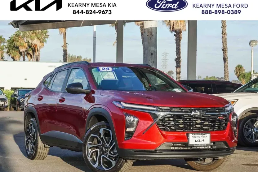 2024 Chevrolet Trax photo 1