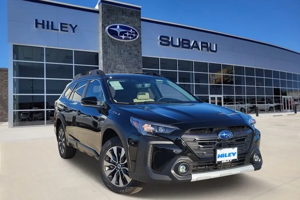 2025 Subaru Outback Limited XT photo 1