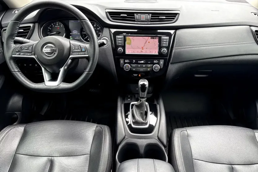 2019 Nissan Rogue SL photo 1