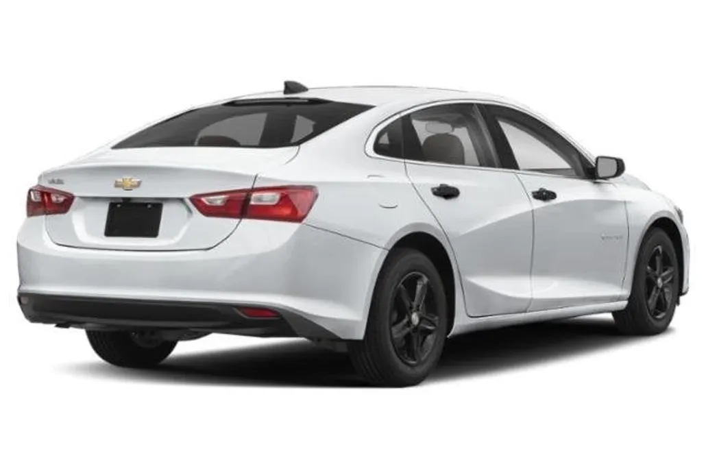 2024 Chevrolet Malibu LS photo 1