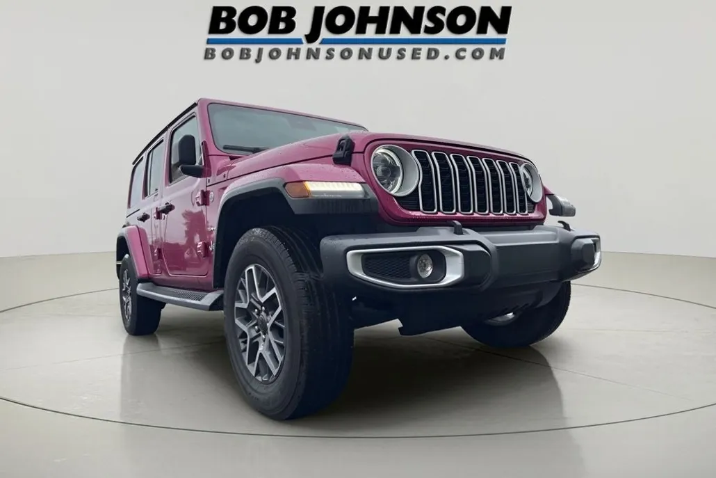 2024 Jeep Wrangler Sahara photo 1