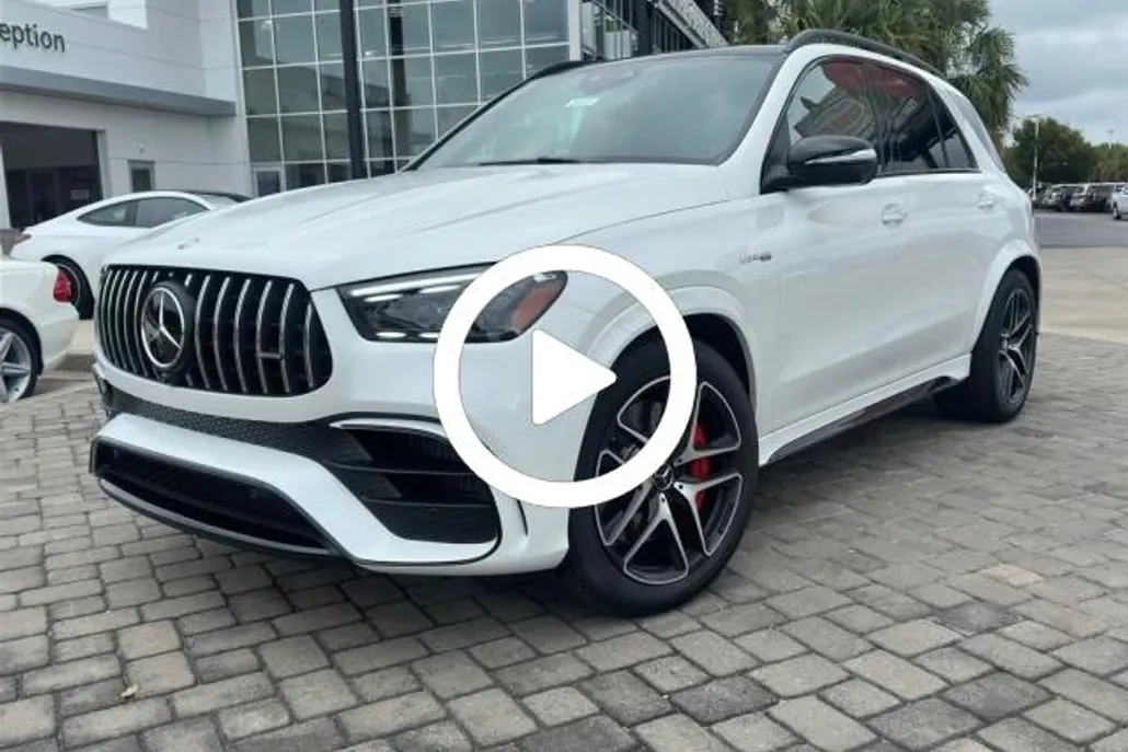 2025 Mercedes Benz GLE 63 AMG 4MATIC photo 1