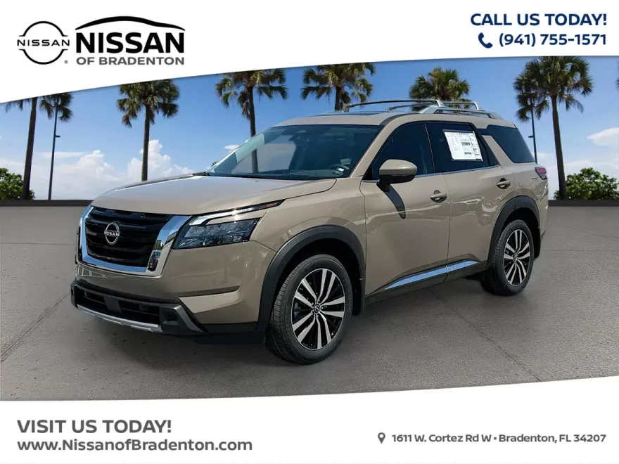 2025 Nissan Pathfinder Platinum photo 1