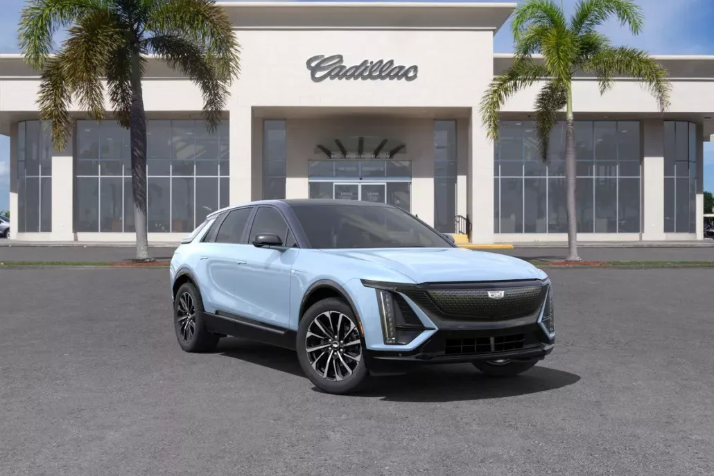 2025 Cadillac Lyriq Sport photo 1