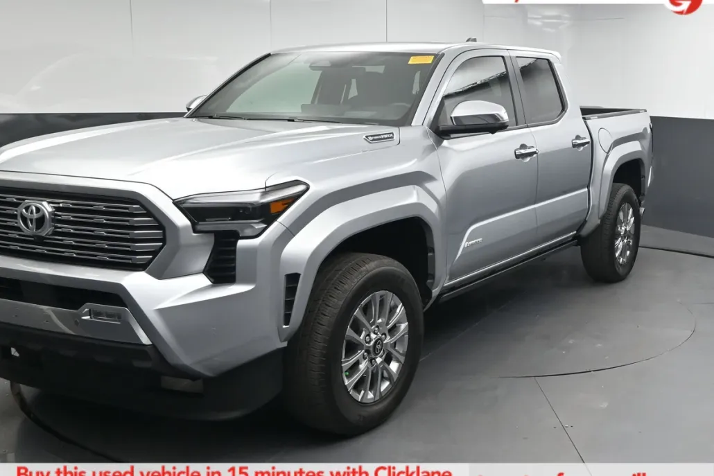 2024 Toyota Tacoma Double Cab photo 1