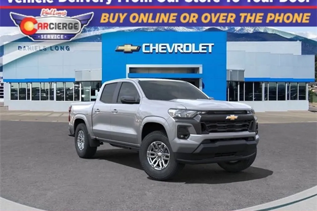 2024 Chevrolet Colorado LT photo 1