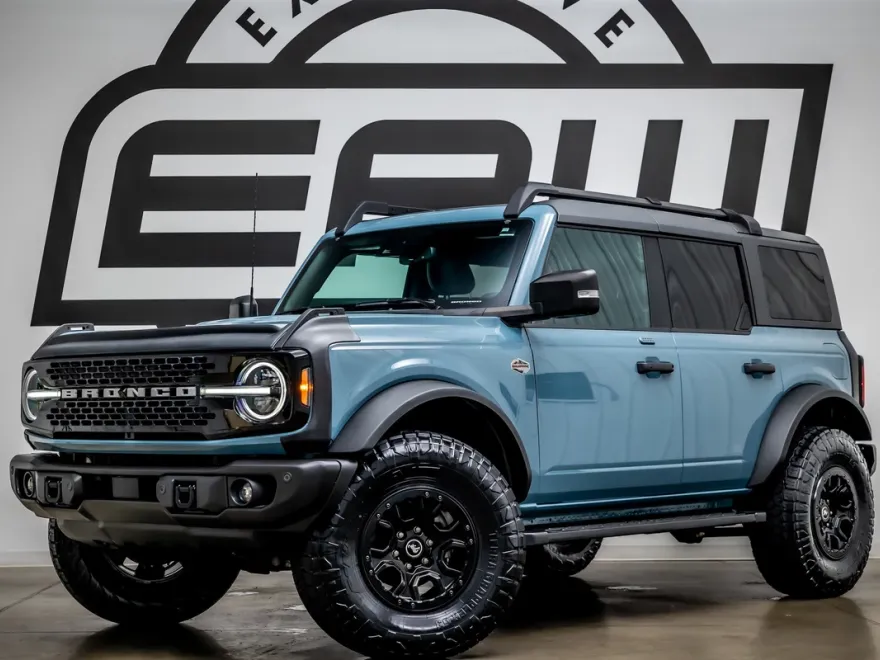 2023 Ford Bronco Wildtrak photo 1